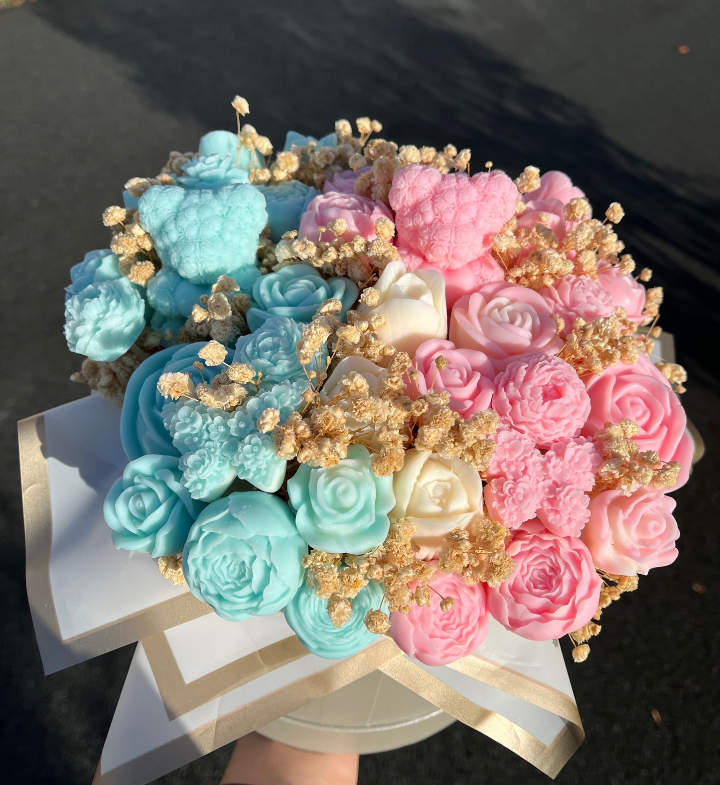 Baby shower wax melt bouquet
